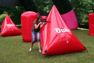  手机激光游戏场